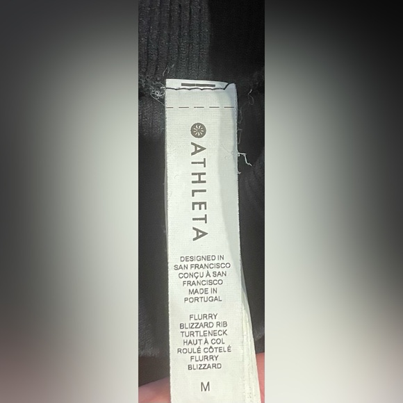 Athleta Flurry Blizzard Rib Turtleneck, black, size medium - Picture 5 of 5